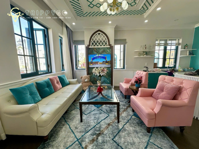 Phòng khách Villa Novaworld